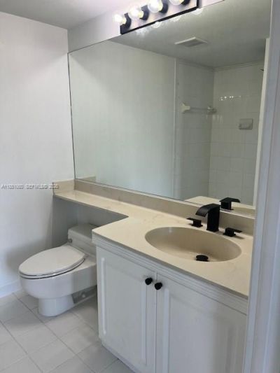 2000 Towerside Ter, Unit 1203, Miami, FL 33138 Photo