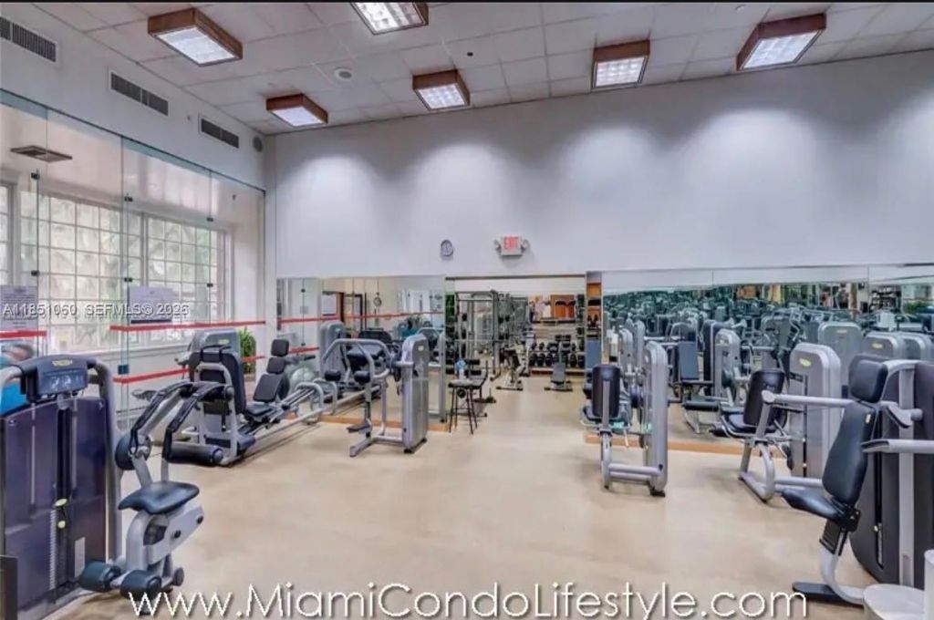2000 Towerside Ter, Unit 1203, Miami, FL 33138 Photo