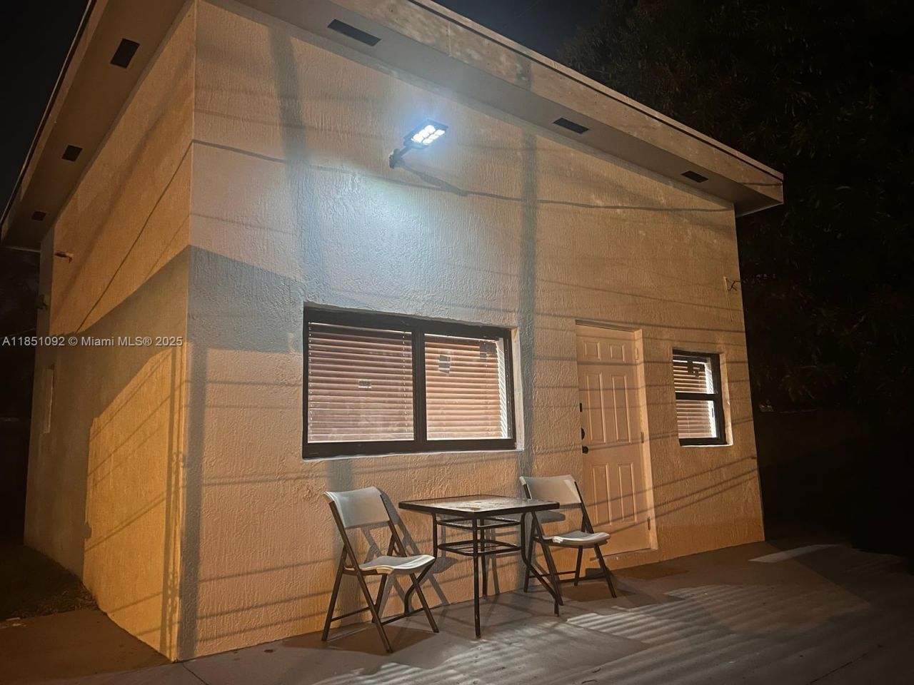 1721 SW 24th Ter, Miami, FL 33145 Photo