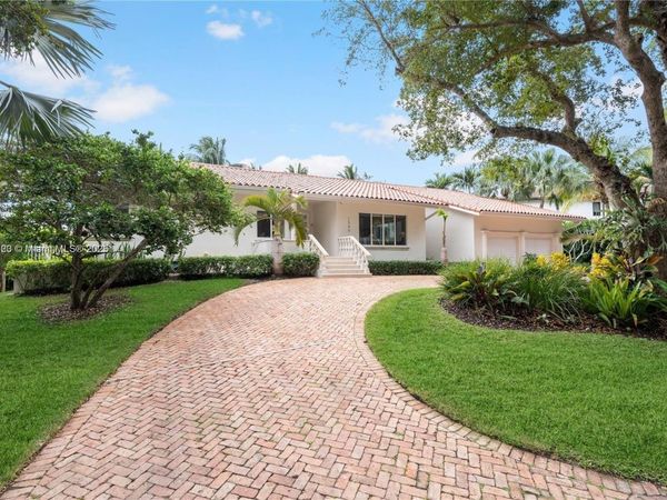 1540 Tagus Ave, Coral Gables, FL 33156
