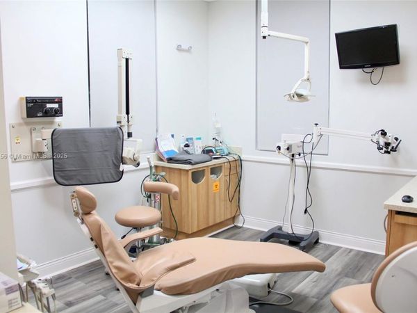 10167 W Sunrise Blvd, Unit 101,102,10, Fort Lauderdale, FL 33322