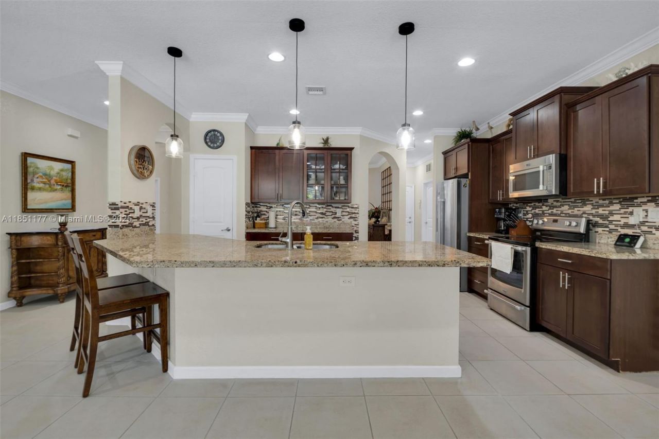 12801 SW 223rd St, Miami, FL 33170 Photo