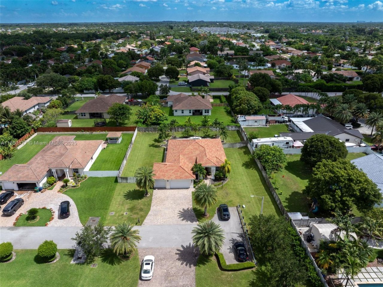 12801 SW 223rd St, Miami, FL 33170 Photo