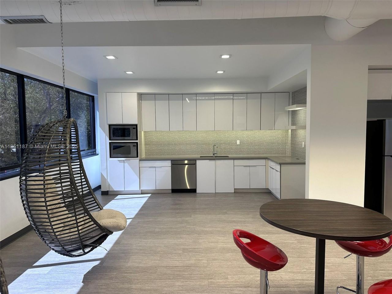 14261 Commerce Way, Unit 200, Miami Lakes, FL 33016 Photo