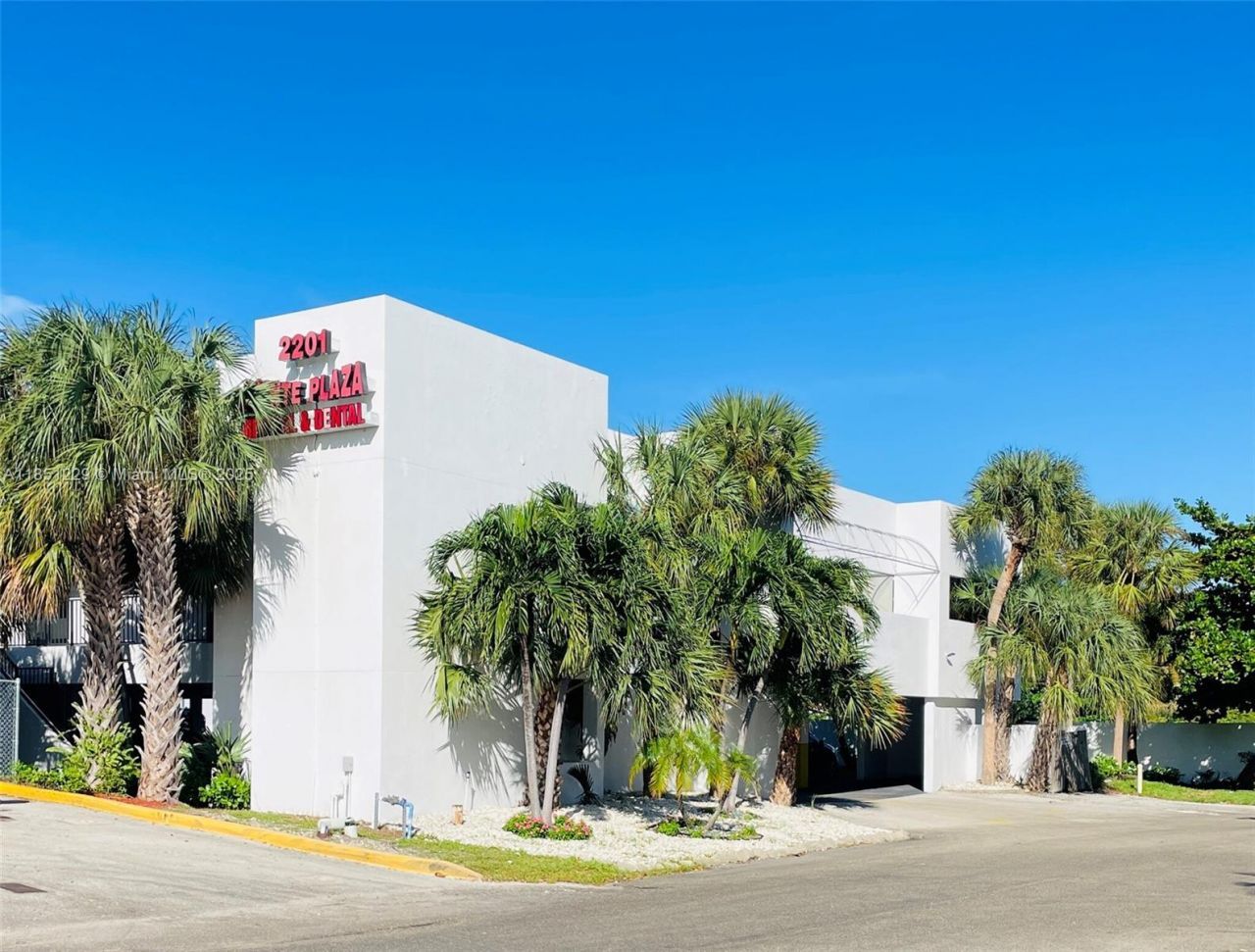 1600 E Atlantic Blvd, Pompano Beach, FL 33060 Photo