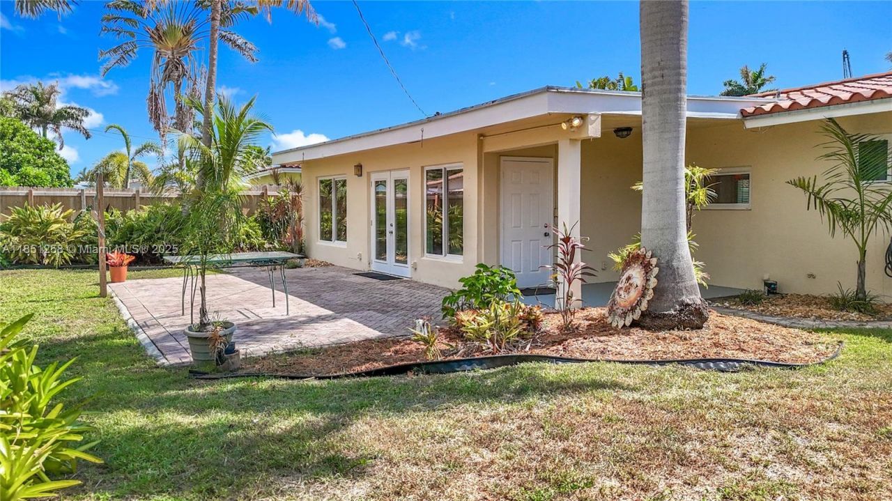 4911 NE 24th Ave, Lighthouse Point, FL 33064 Photo