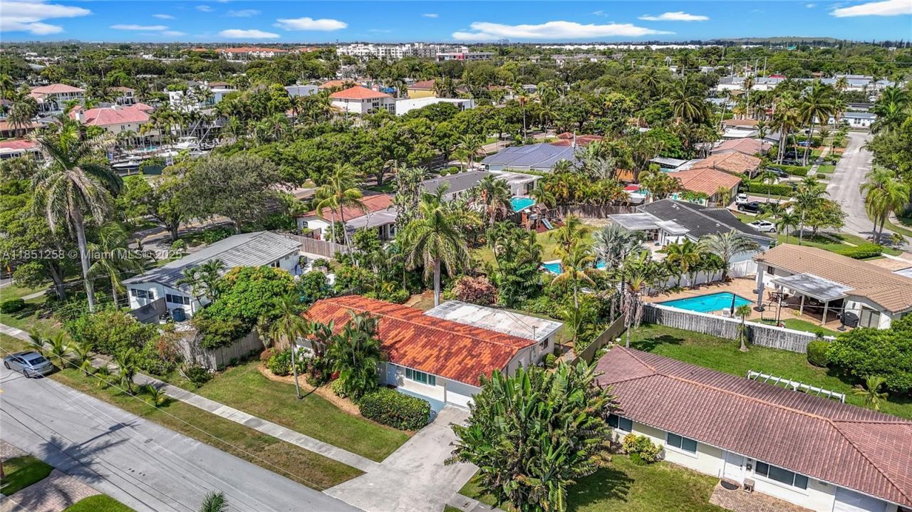 4911 NE 24th Ave, Lighthouse Point, FL 33064 Photo