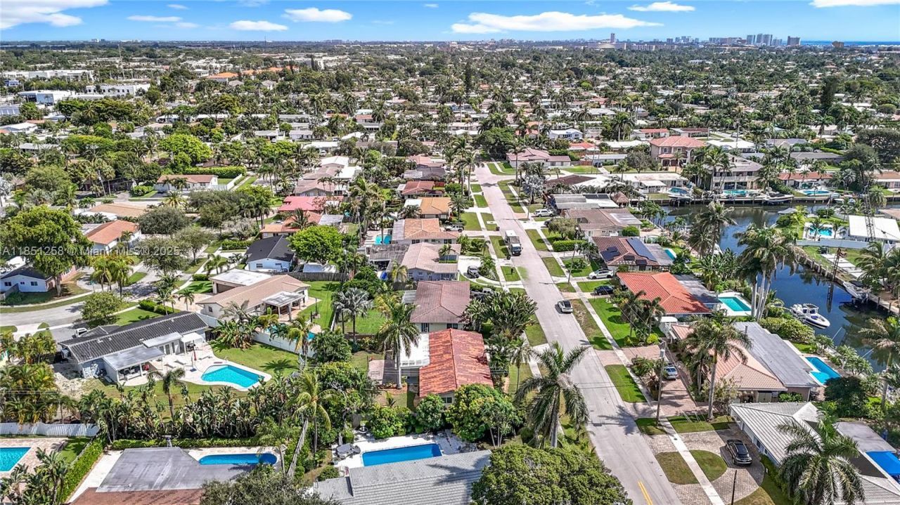 4911 NE 24th Ave, Lighthouse Point, FL 33064 Photo