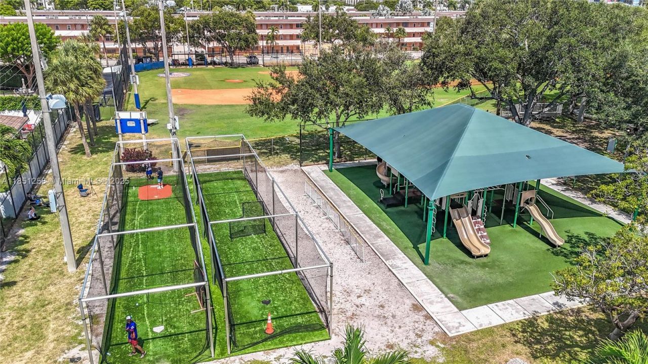 4911 NE 24th Ave, Lighthouse Point, FL 33064 Photo