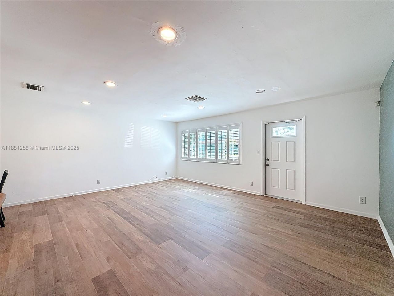 4911 NE 24th Ave, Lighthouse Point, FL 33064 Photo