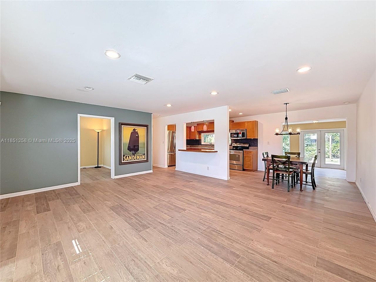 4911 NE 24th Ave, Lighthouse Point, FL 33064 Photo