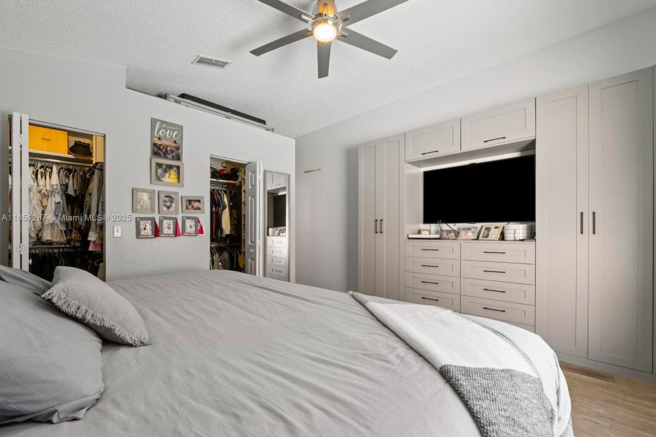 18266 NW 6th St, Pembroke Pines, FL 33029 Photo