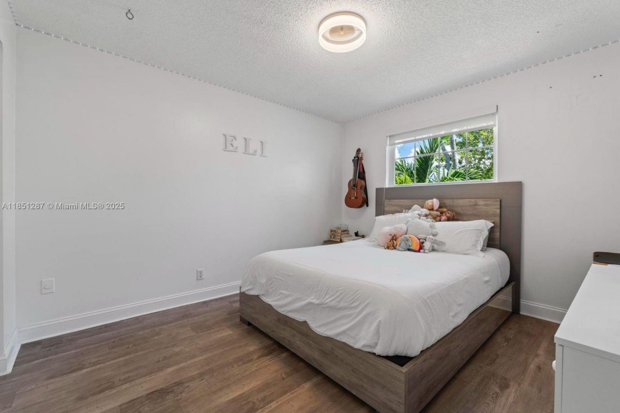 18266 NW 6th St, Pembroke Pines, FL 33029 Photo