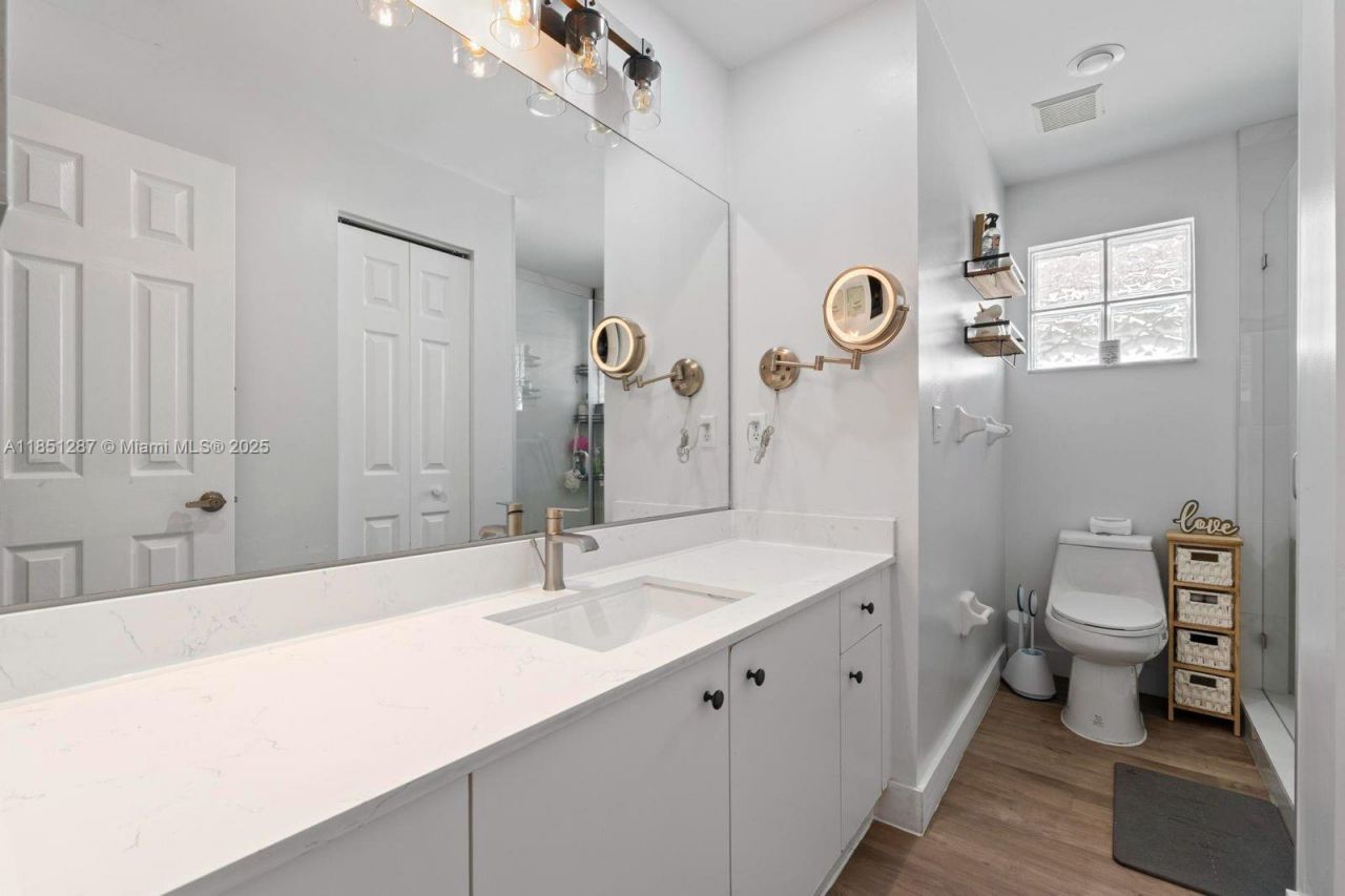 18266 NW 6th St, Pembroke Pines, FL 33029 Photo