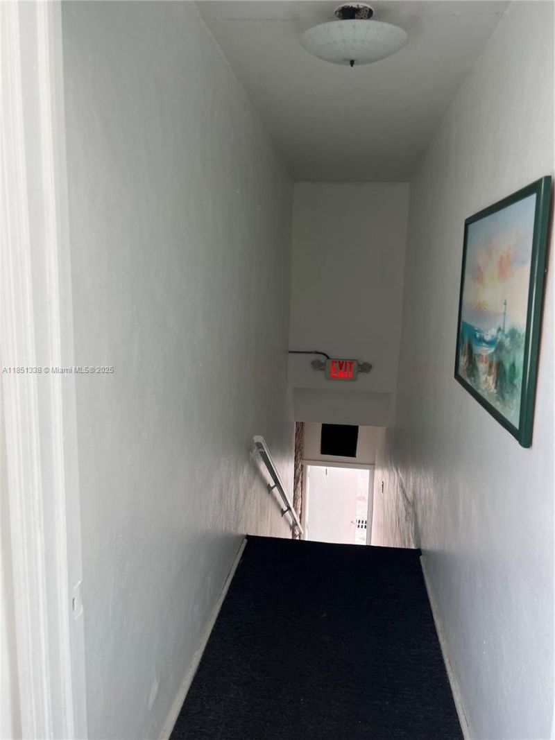 149 Bentley Dr, Unit 151, Miami Springs, FL 33166 Photo