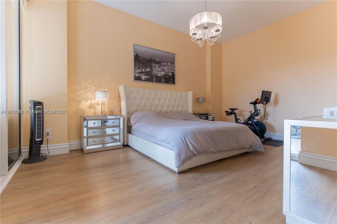 3001 NE 185th St, Unit 710, Aventura, FL 33180 Photo