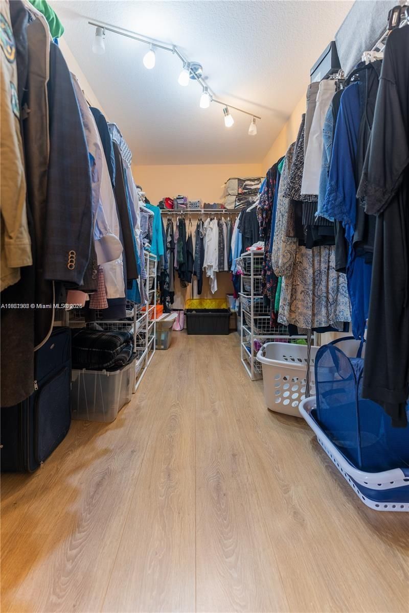 3001 NE 185th St, Unit 710, Aventura, FL 33180 Photo