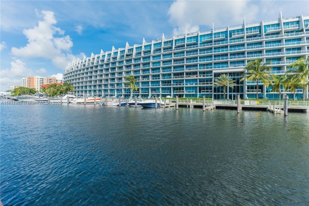 3001 NE 185th St, Unit 710, Aventura, FL 33180 Photo