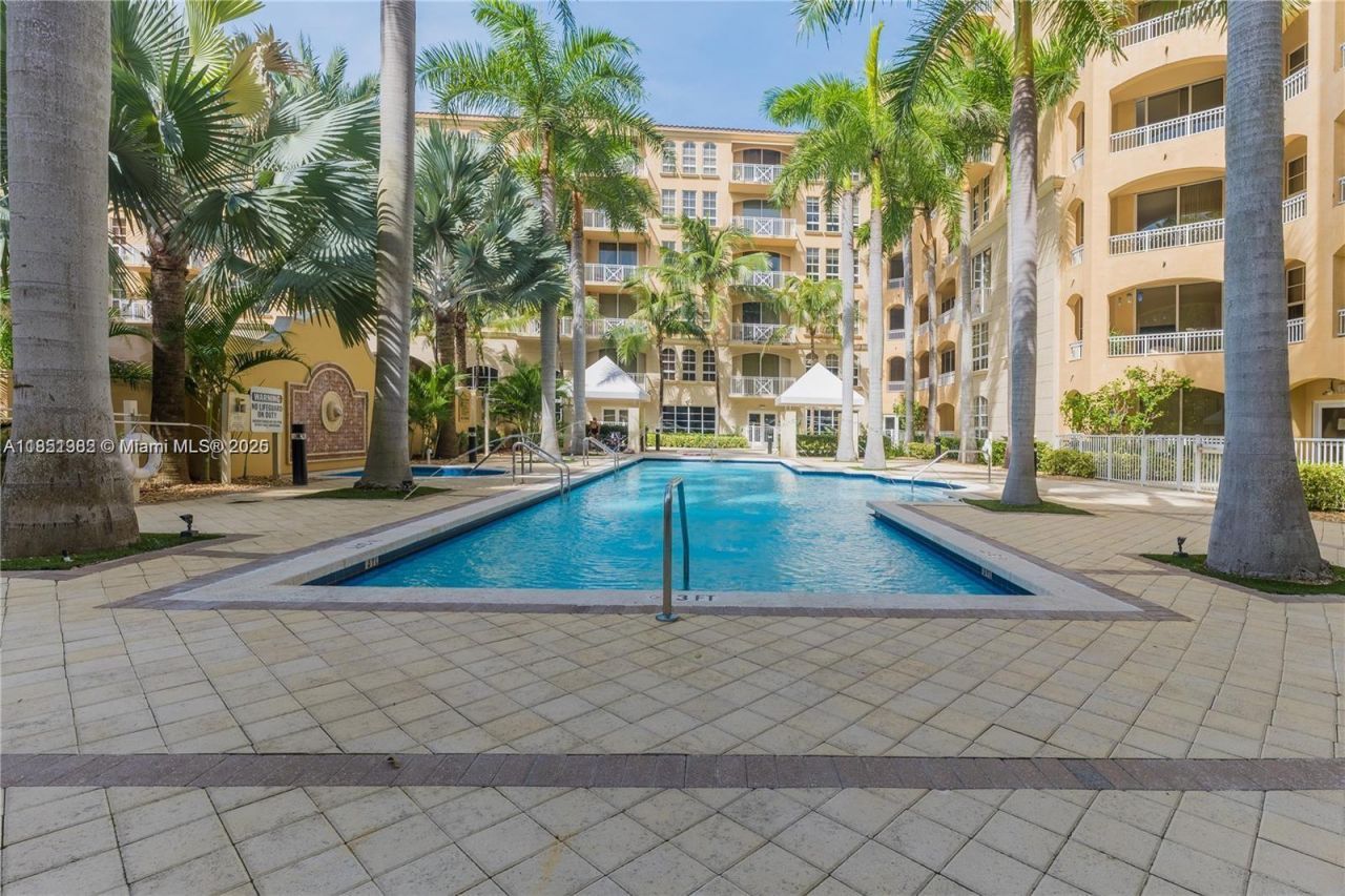 3001 NE 185th St, Unit 710, Aventura, FL 33180 Photo