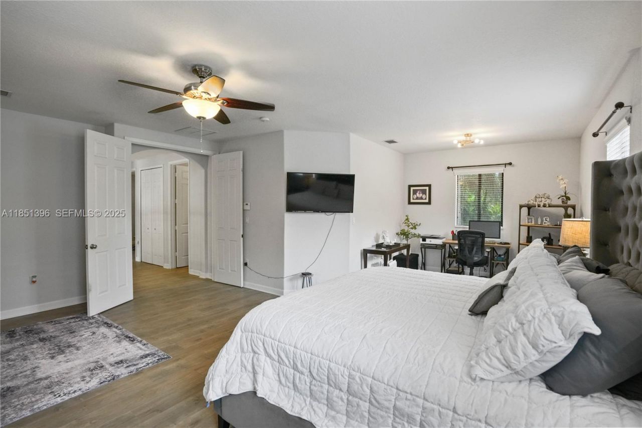 7714 SW 193rd St, Cutler Bay, FL 33157 Photo