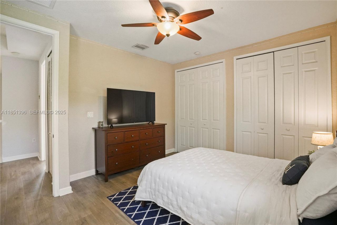 7714 SW 193rd St, Cutler Bay, FL 33157 Photo