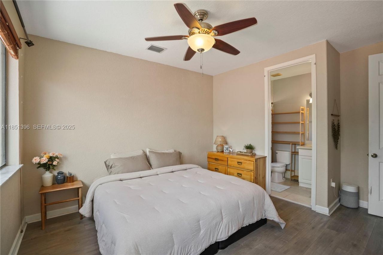 7714 SW 193rd St, Cutler Bay, FL 33157 Photo