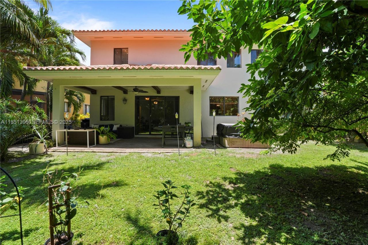 7714 SW 193rd St, Cutler Bay, FL 33157 Photo