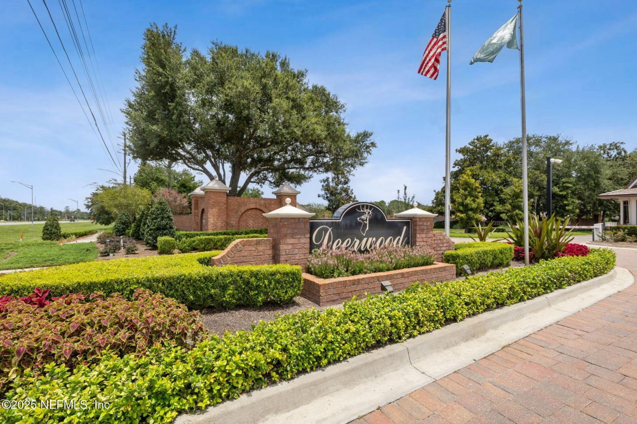 7838 Woodsdale Lane, Jacksonville, FL 32256 Photo