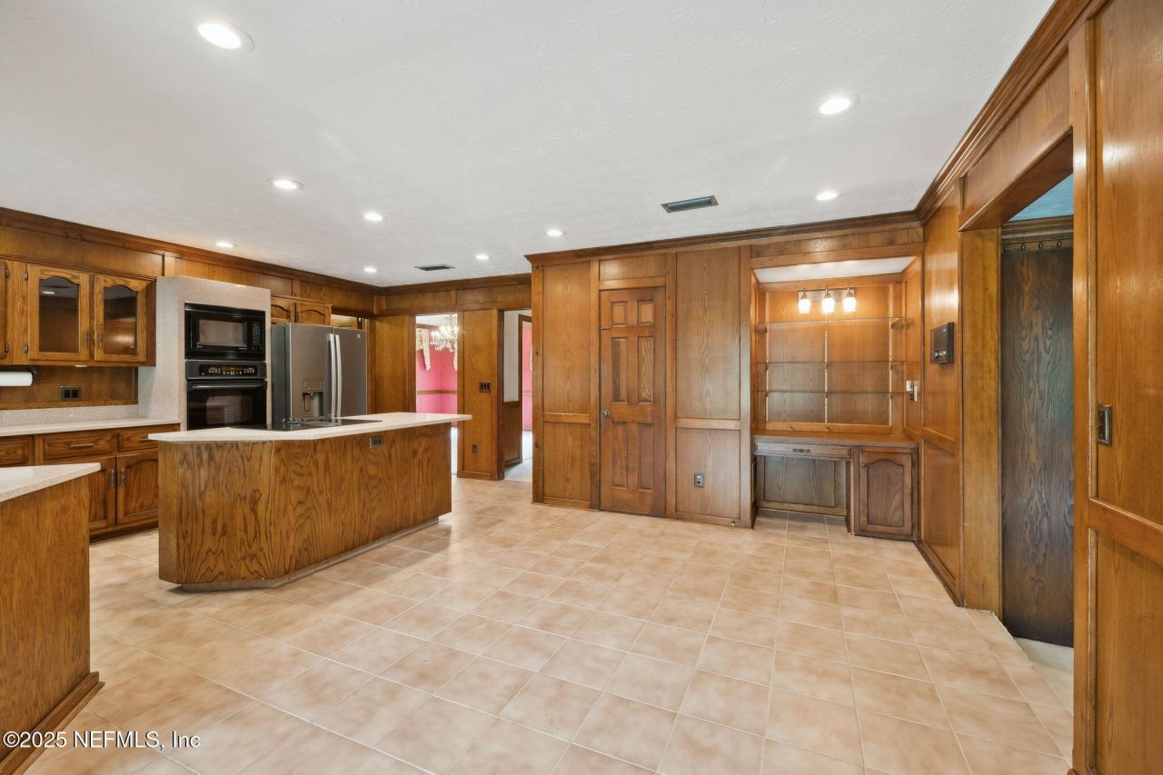 7838 Woodsdale Lane, Jacksonville, FL 32256 Photo