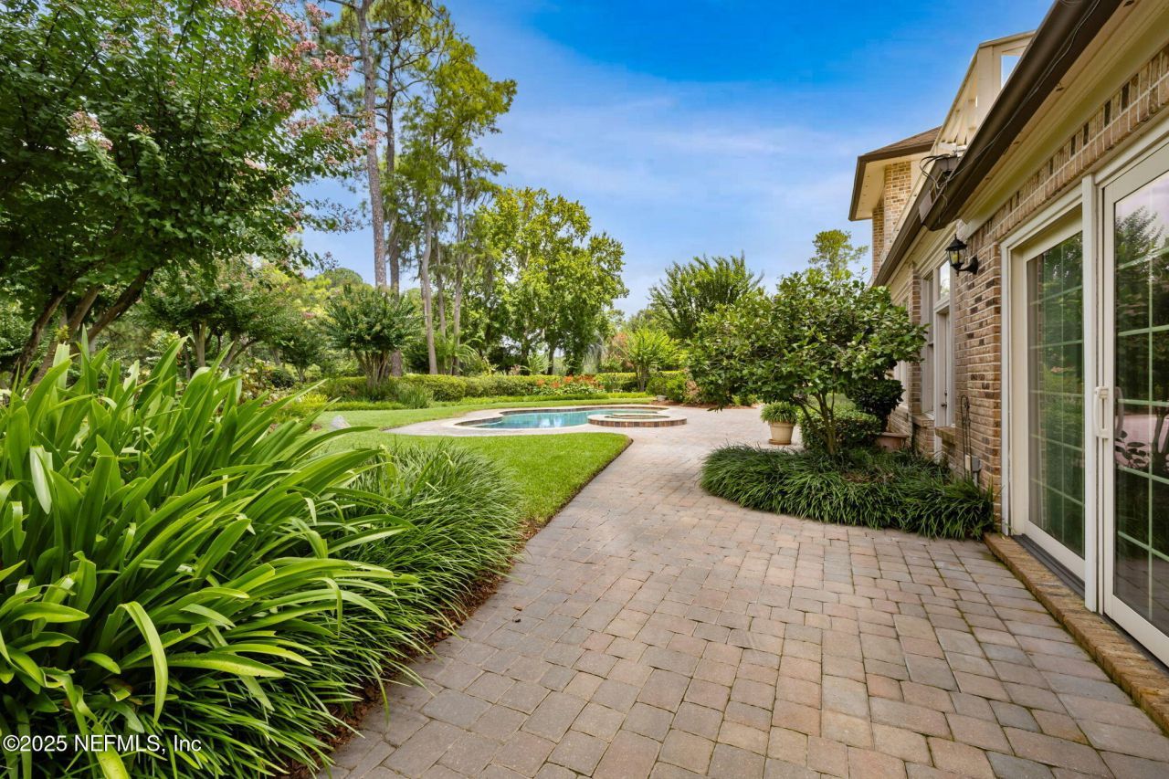 7838 Woodsdale Lane, Jacksonville, FL 32256 Photo