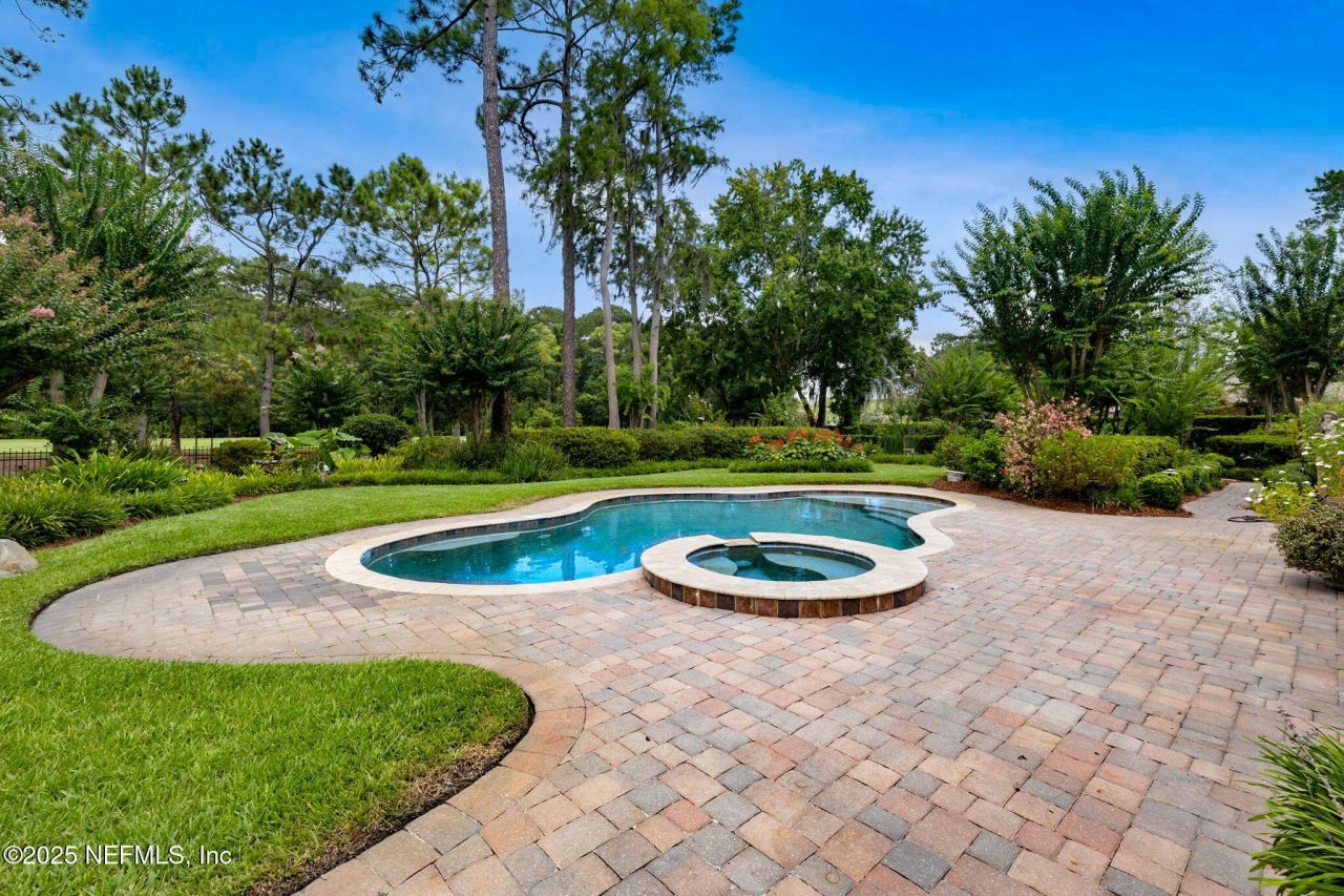 7838 Woodsdale Lane, Jacksonville, FL 32256 Photo