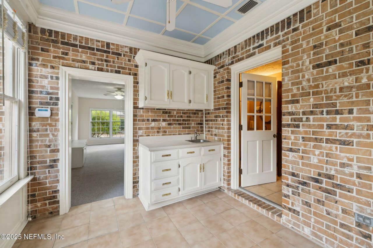 7838 Woodsdale Lane, Jacksonville, FL 32256 Photo