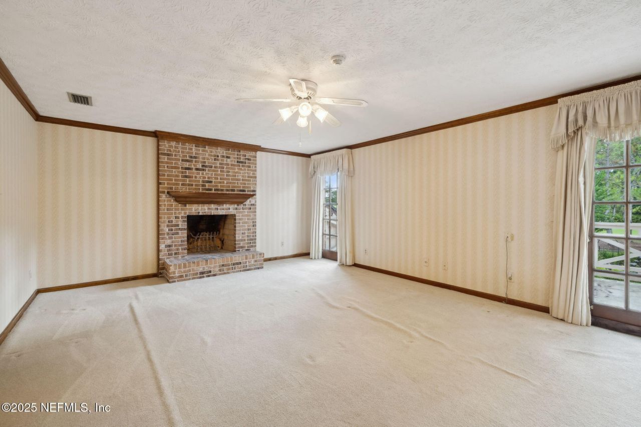 7838 Woodsdale Lane, Jacksonville, FL 32256 Photo