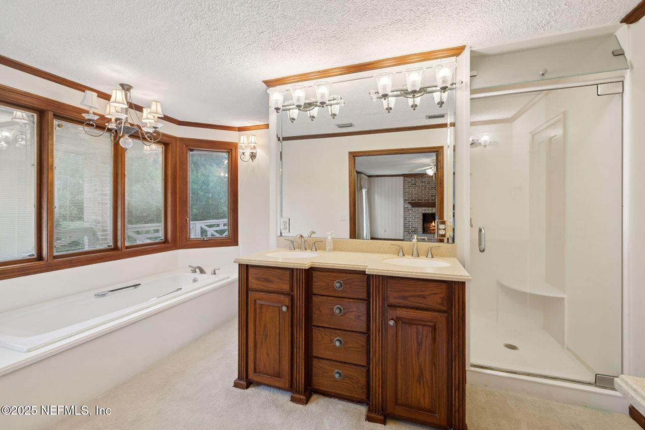 7838 Woodsdale Lane, Jacksonville, FL 32256 Photo