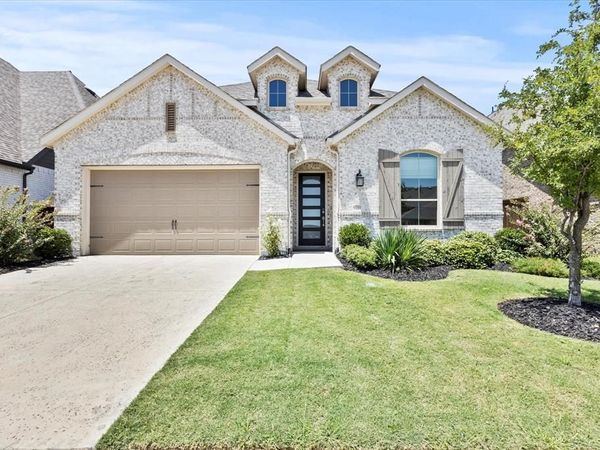 1509 Windflower Drive, Aubrey, TX 76227