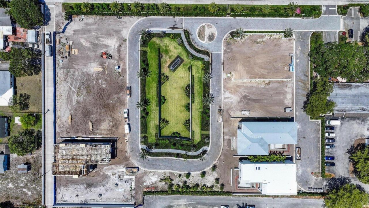 335 Grove Place, Delray Beach, FL 33444 Photo