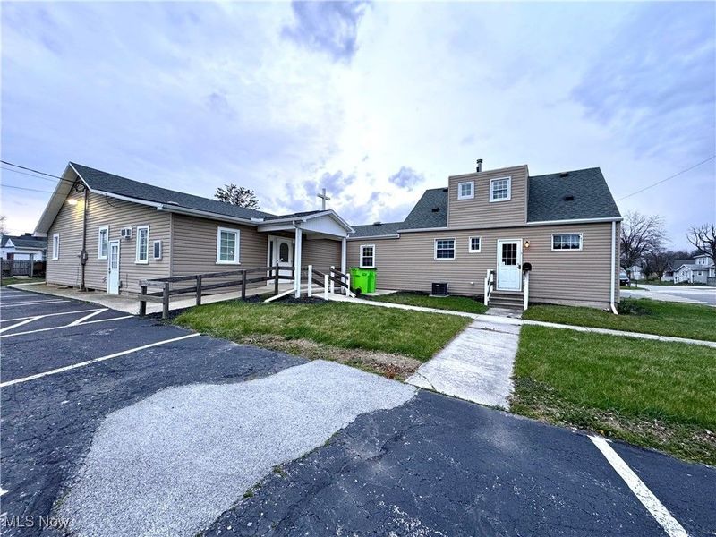 201 W Lytle Street, Fostoria, OH 44830 Photo 1