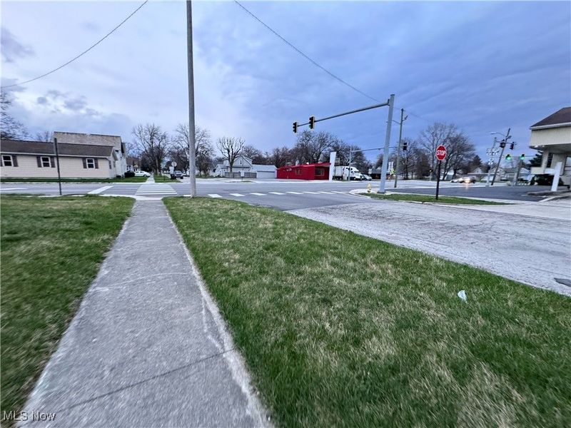 201 W Lytle Street, Fostoria, OH 44830 Photo 7