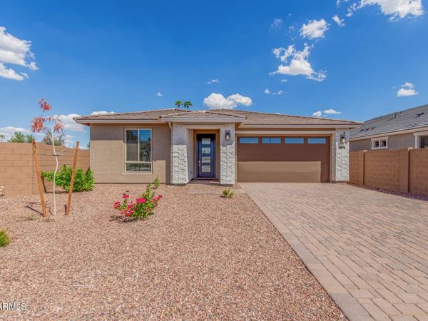 8331 N 53RD Drive, Glendale, AZ 85302