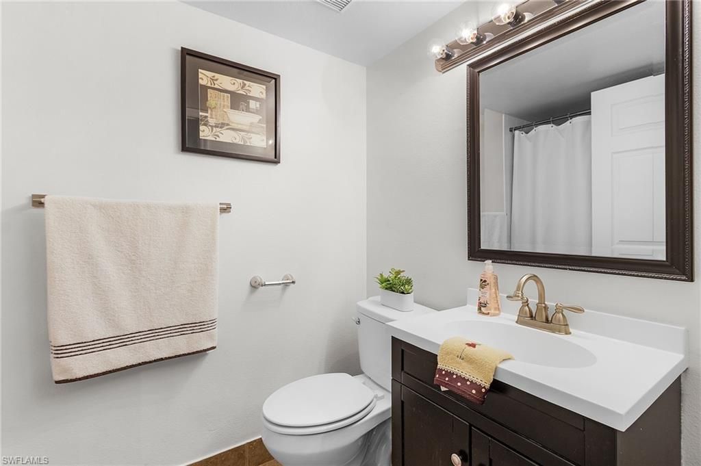 8920 Colonnades Ct E, Unit 524, Bonita Springs, FL 34135 Photo