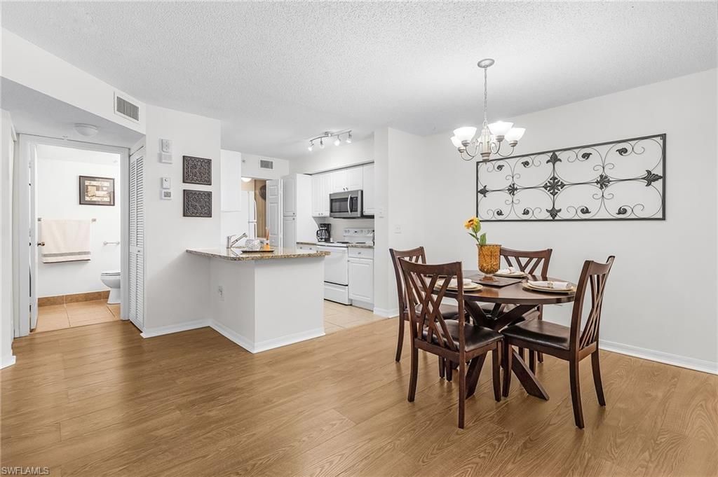 8920 Colonnades Ct E, Unit 524, Bonita Springs, FL 34135 Photo