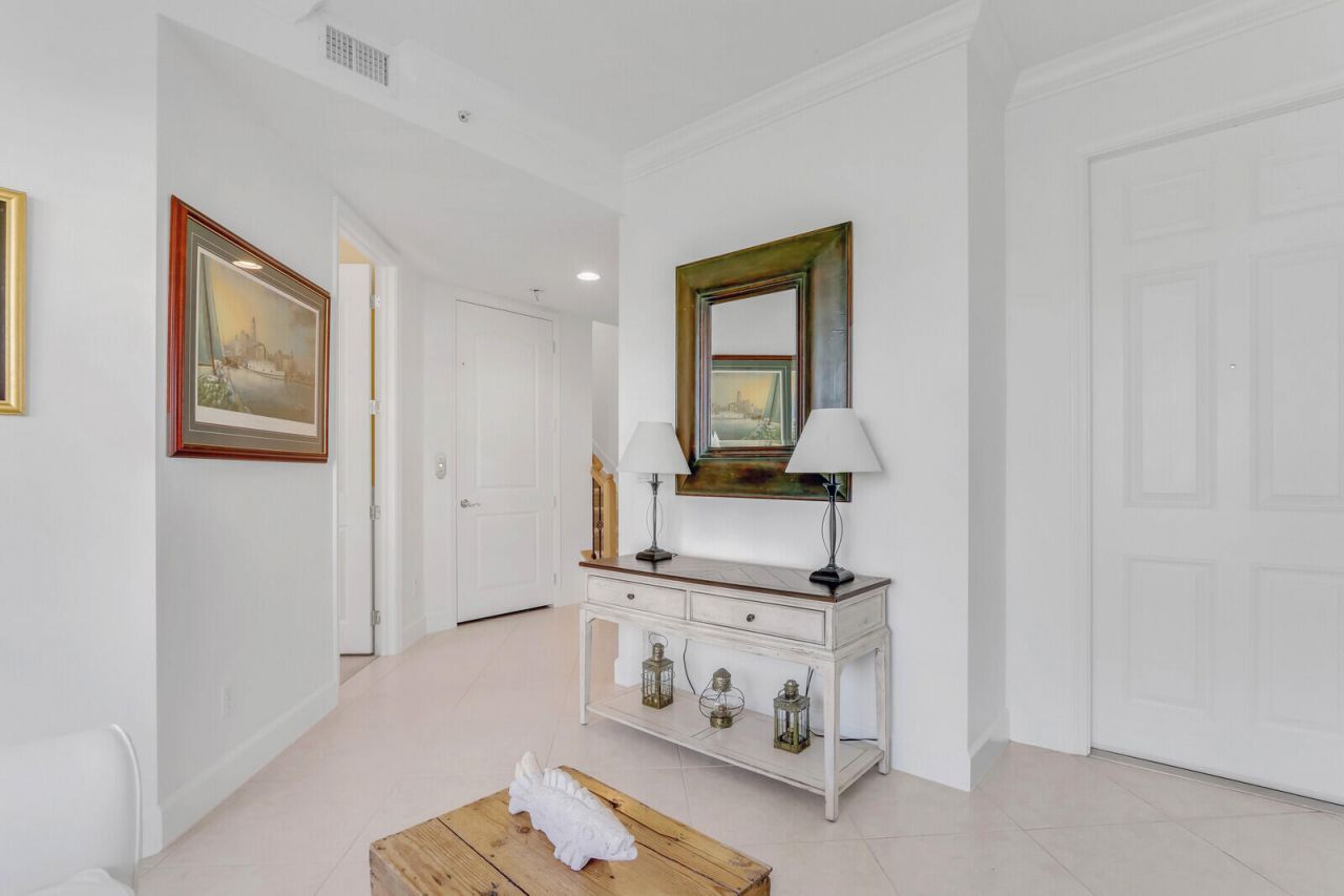 264 Ocean Bay Drive, Jensen Beach, FL 34957 Photo