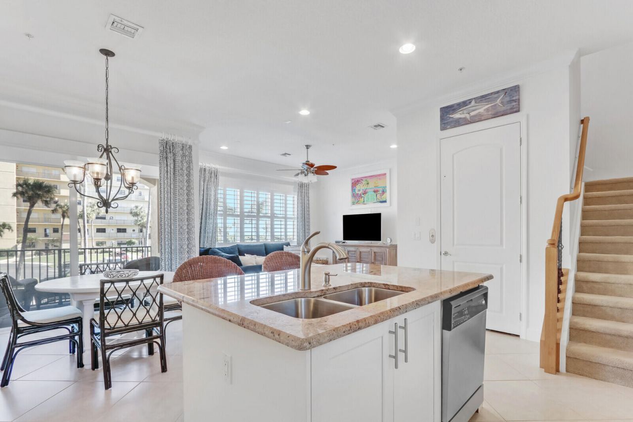 264 Ocean Bay Drive, Jensen Beach, FL 34957 Photo