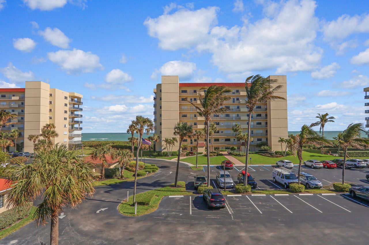 264 Ocean Bay Drive, Jensen Beach, FL 34957 Photo