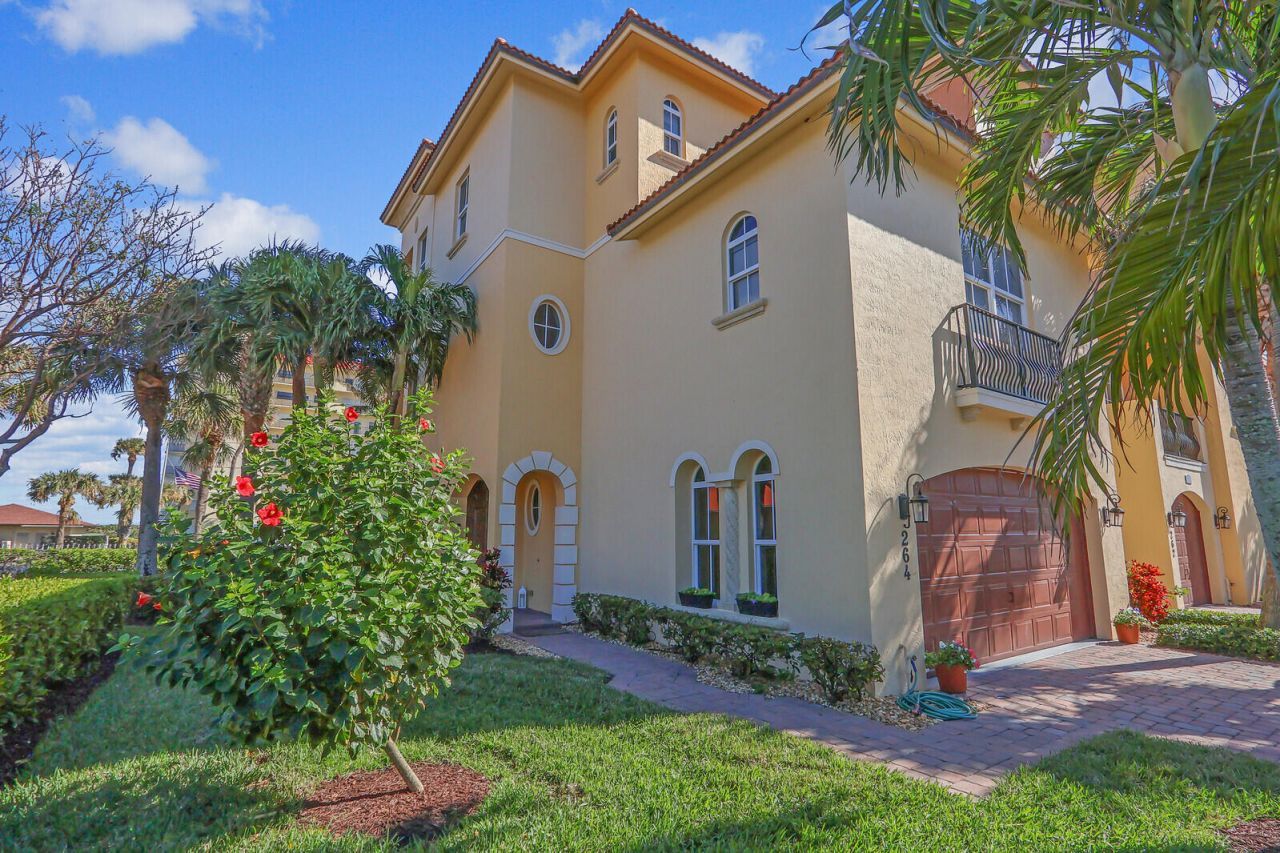 264 Ocean Bay Drive, Jensen Beach, FL 34957 Photo