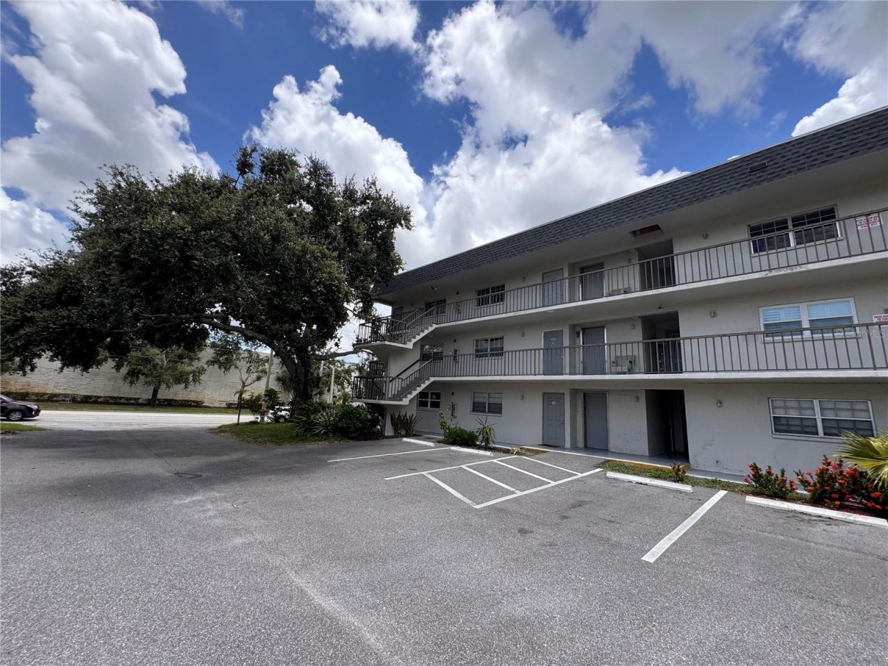 1185 58th Street N, Saint Petersburg, FL 33710 Photo