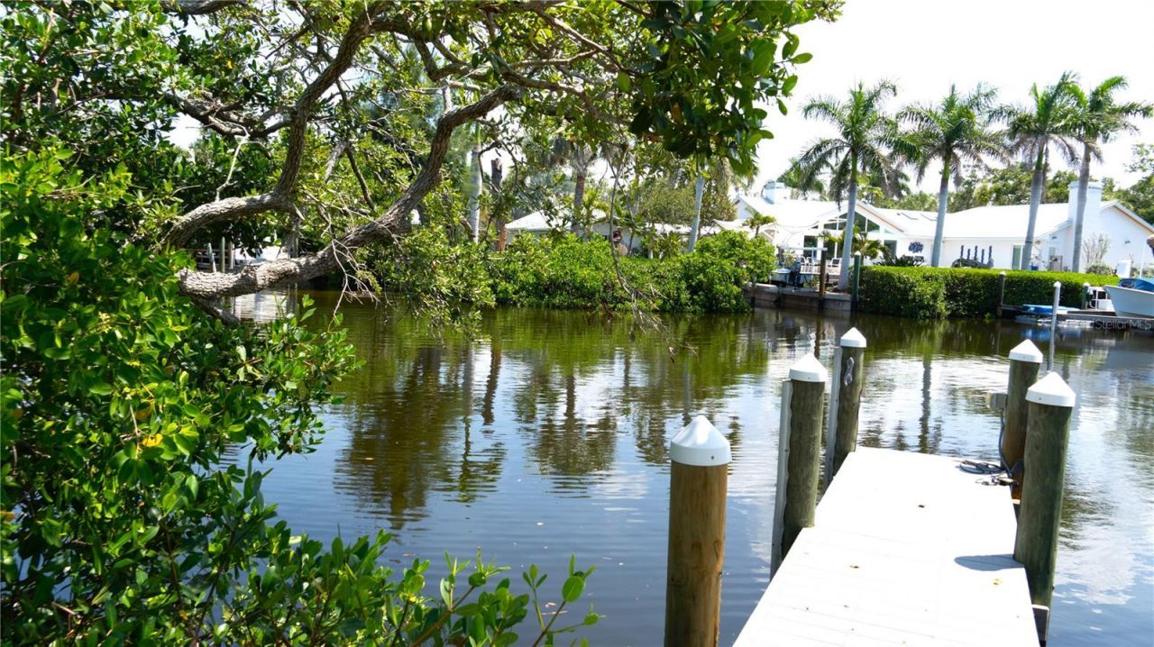 7233 Midnight Pass Road, Sarasota, FL 34242 Photo