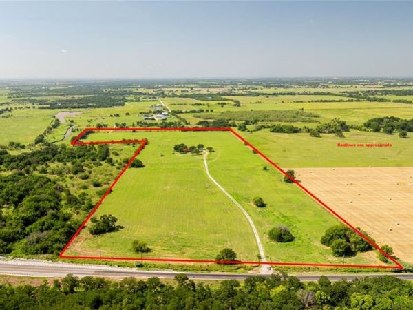 12520 455 E, Pilot Point, TX 76258