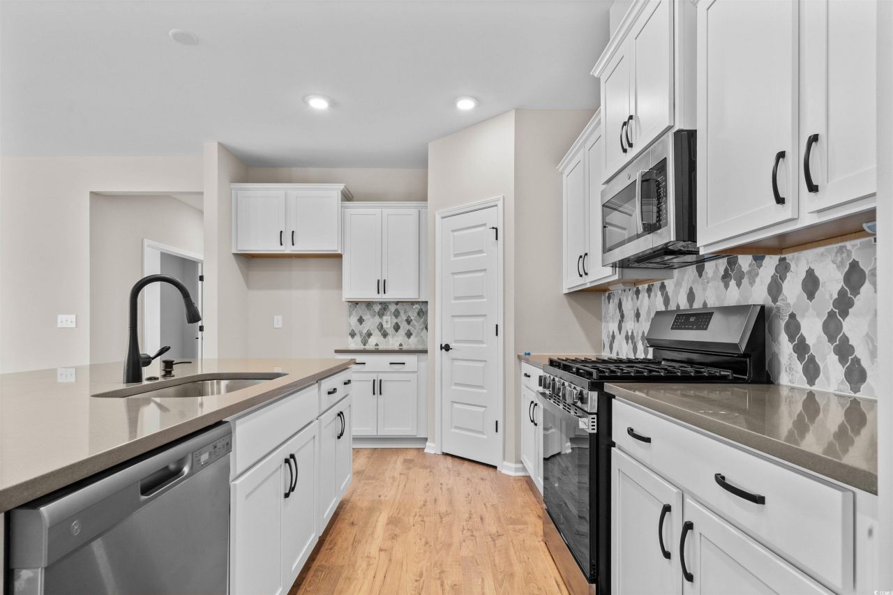 2216 Flatleaf Ct Photo 9