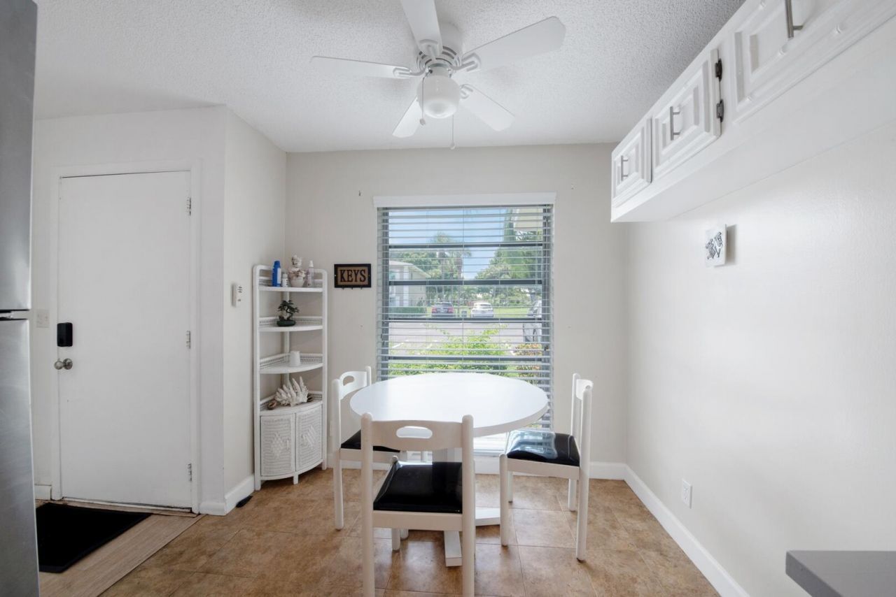13670 Via Flora, Unit B, Delray Beach, FL 33484 Photo